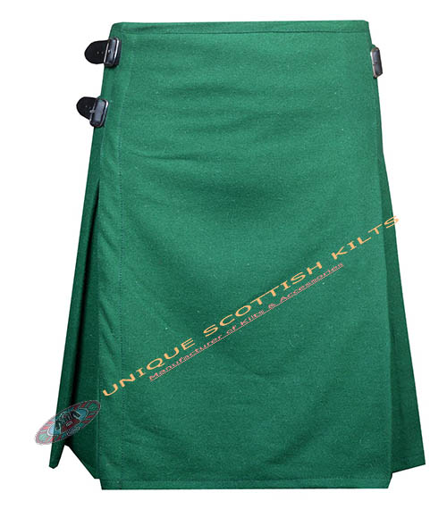 3 Handmade Traditional 8 Yard Forest Green Wool Kilt - Image 3