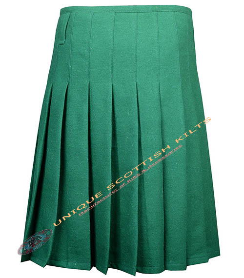 4 Handmade Traditional 8 Yard Forest Green Wool Kilt - Image 2